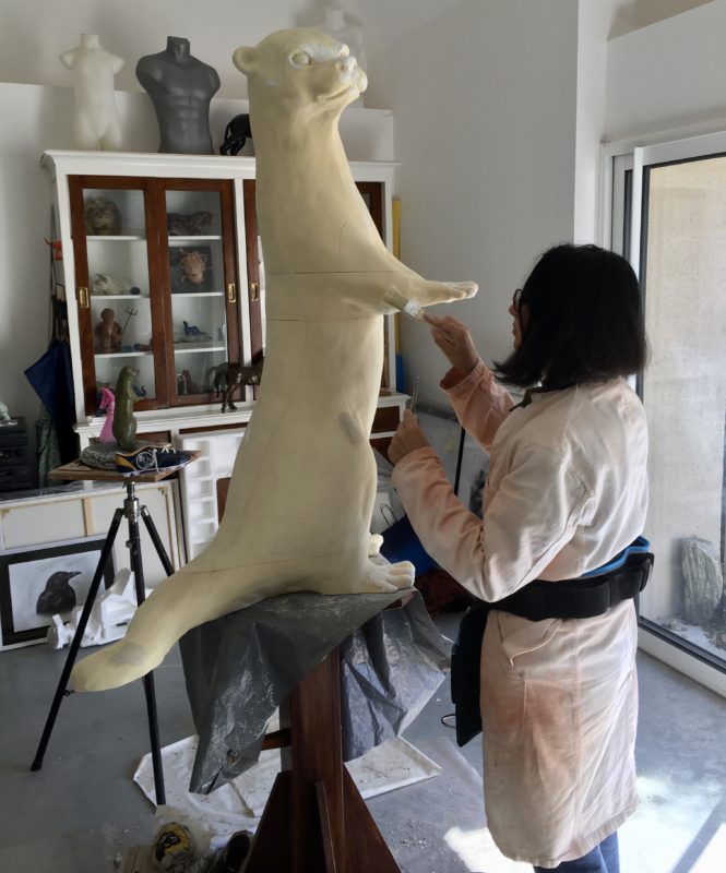 Sculpture loutre
